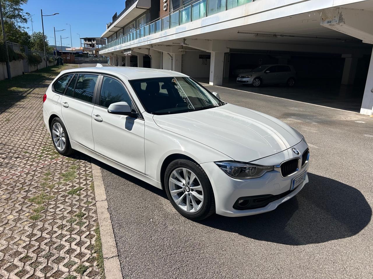 Bmw 320 320d Touring Luxury