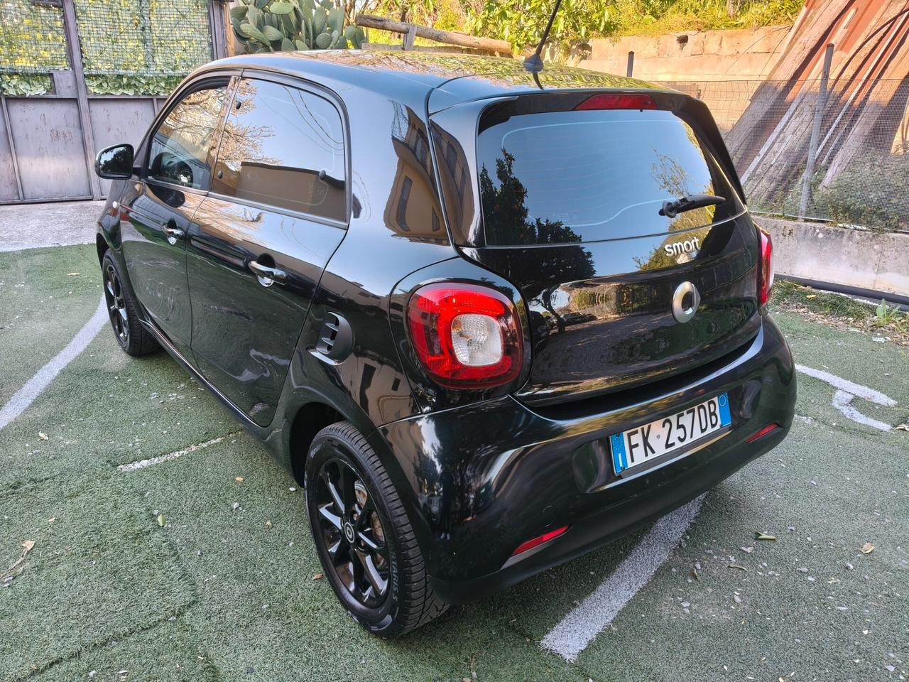 Smart ForFour 5 PORTE 1000 GPL FULL OPT 2017