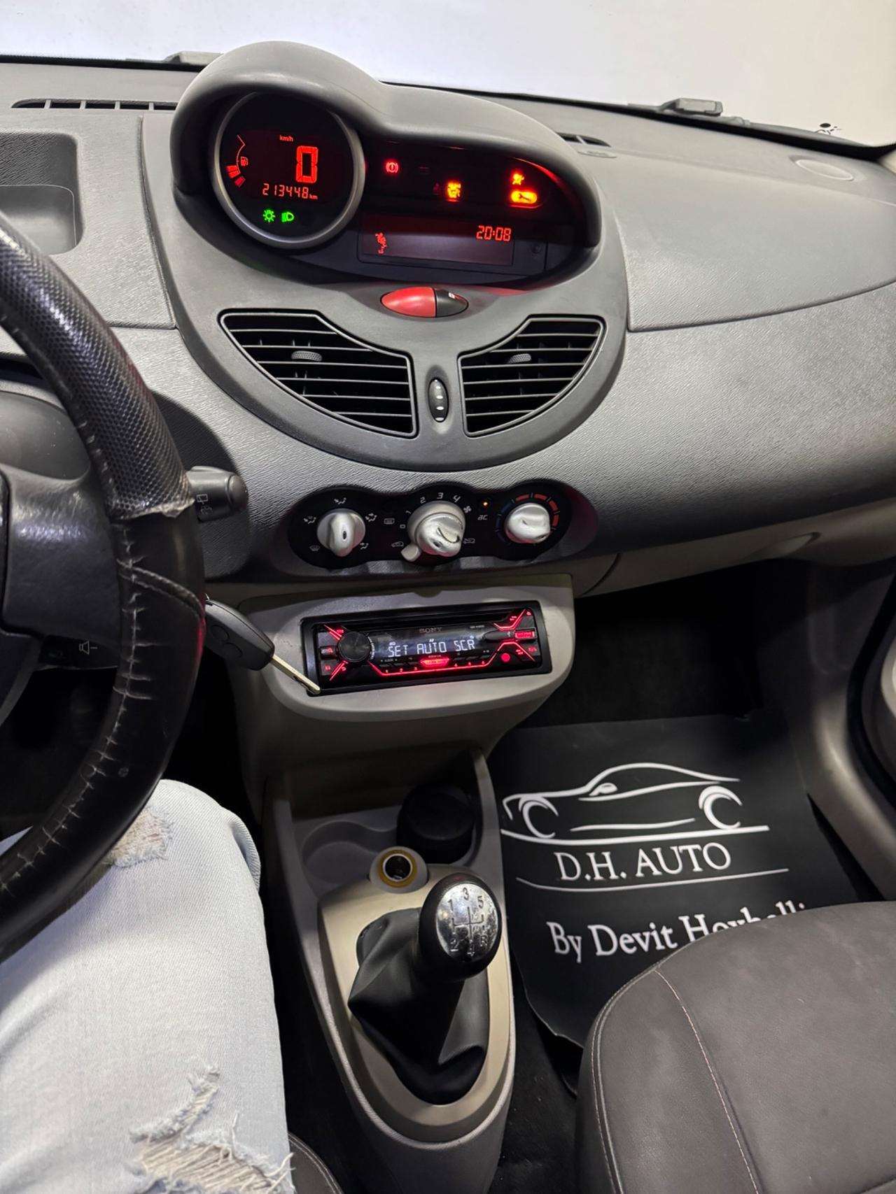 Renault Twingo 1.5 dCi 65CV Initiale