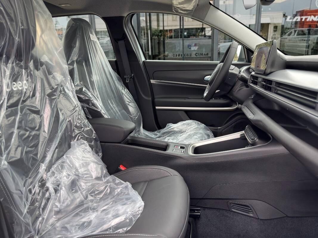 Jeep Avenger 1.2 t. e-hybr.mhev Summit edct6 CON TETTO APRIBILE