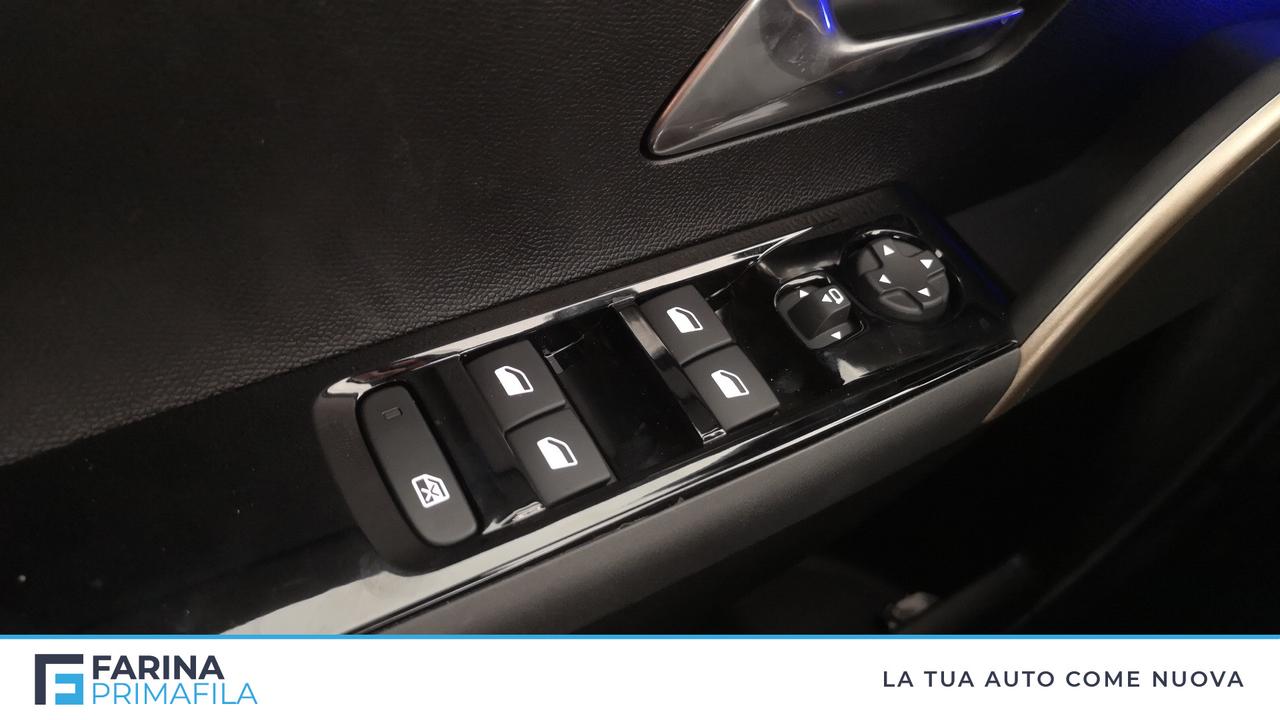 LANCIA Nuova Ypsilon Ibrida Ypsilon LX 1.2 100cv Ibrida