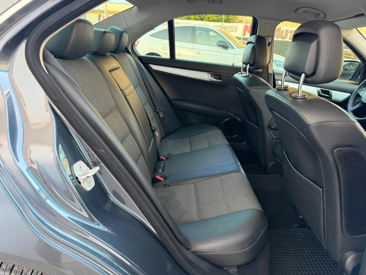 Mercedes-benz C 220 CDI Avantgarde AMG