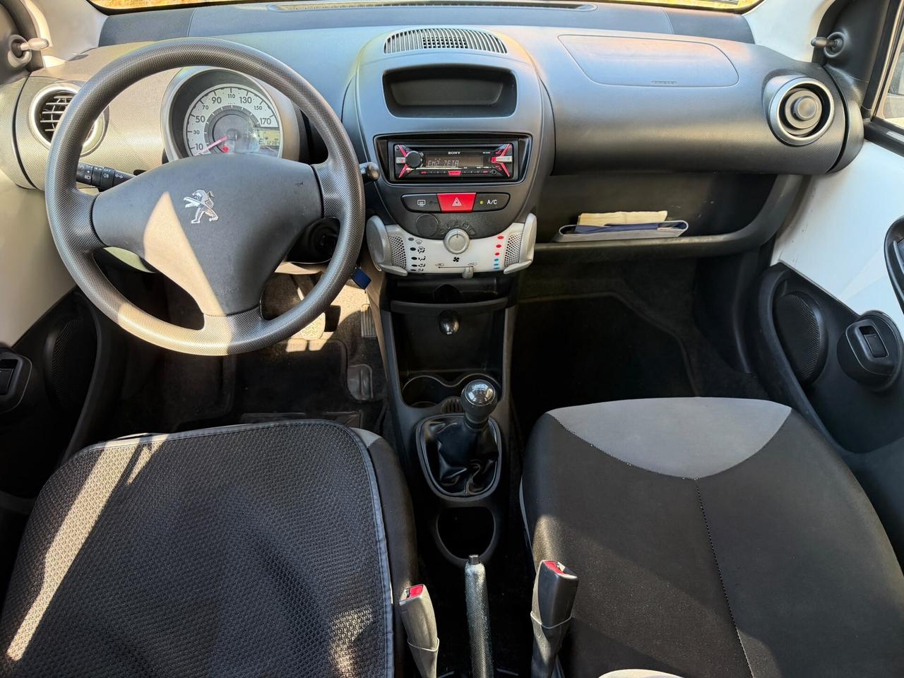 Peugeot 107 1.0 68CV 5 porte