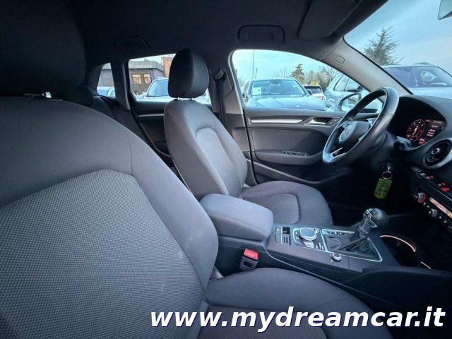 AUDI A3 SPB 30 TDI S-Tronic S-Line Exterior