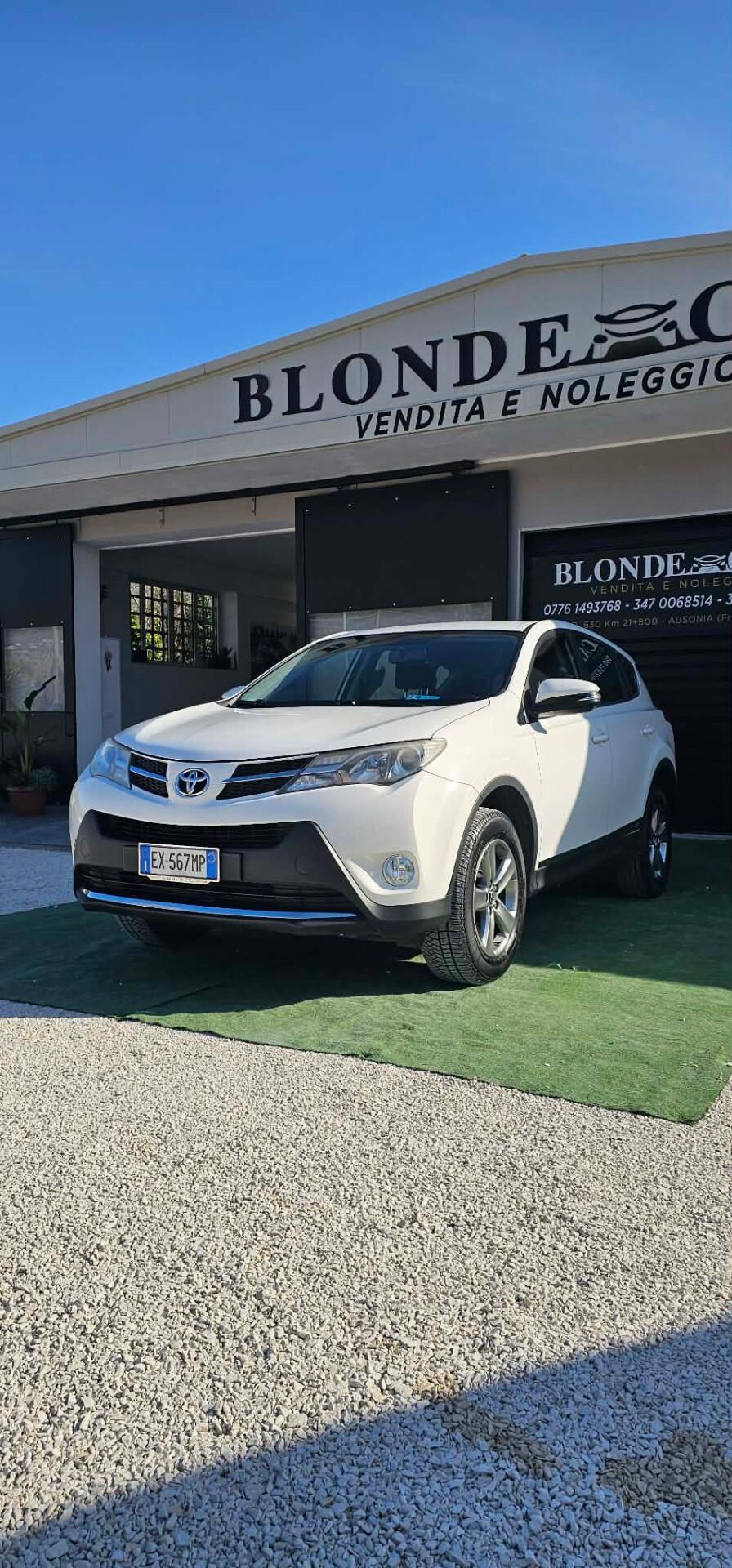 Toyota RAV 4 RAV4 2.0 D-4D 4WD Lounge Solo 99.000km