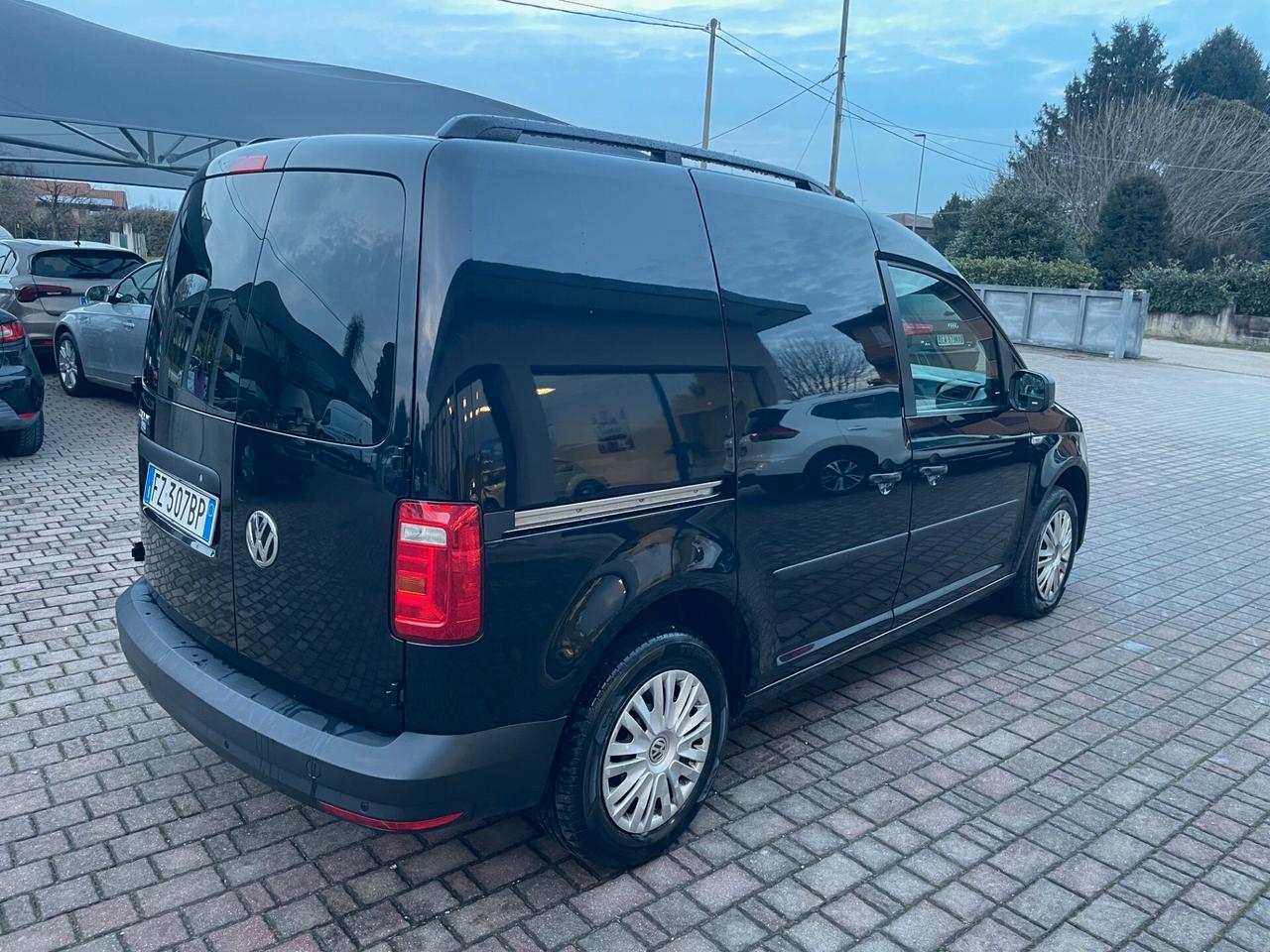 Volkswagen Caddy 2.0 TDI 102 CV DSG Comfortline