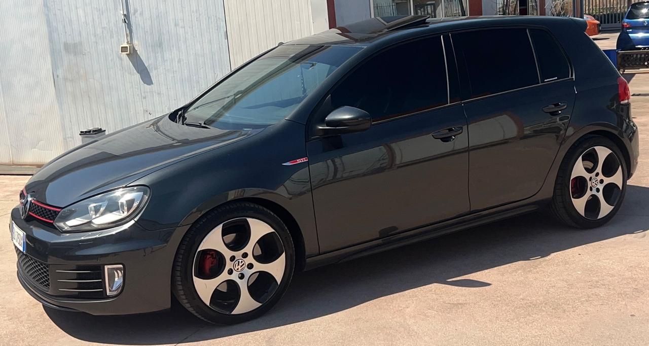 GOLF GTI NAVI TETTO PELLE AUTOMATICA