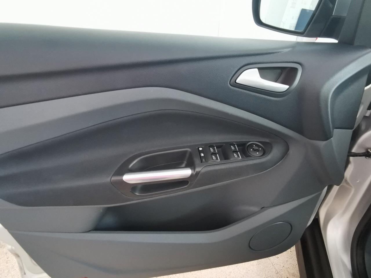 Ford C-Max 1.6 TDCi 115CV Plus