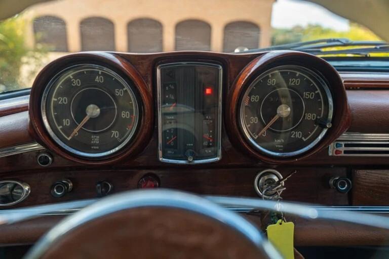 MERCEDES-BENZ 220 SE CABRIOLET - RDS01257