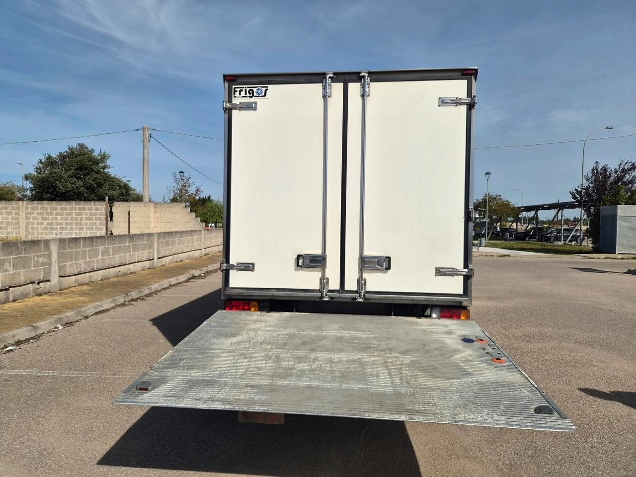IVECO Daily 35C10 Cassa Isotermica Coibentata con Sponda Idraulica