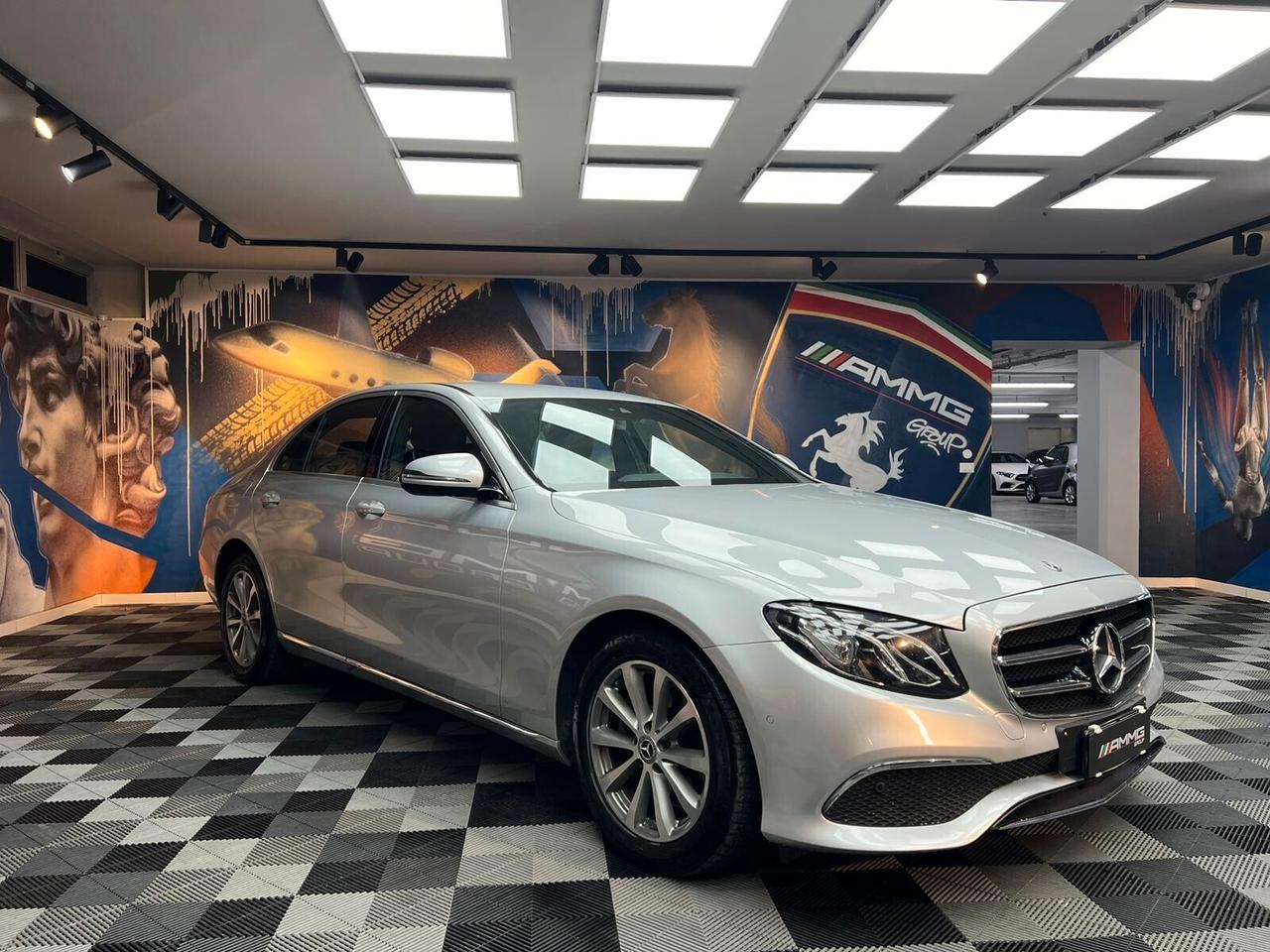 Mercedes-Benz E 220 E 220d Sport 4matic auto (338)
