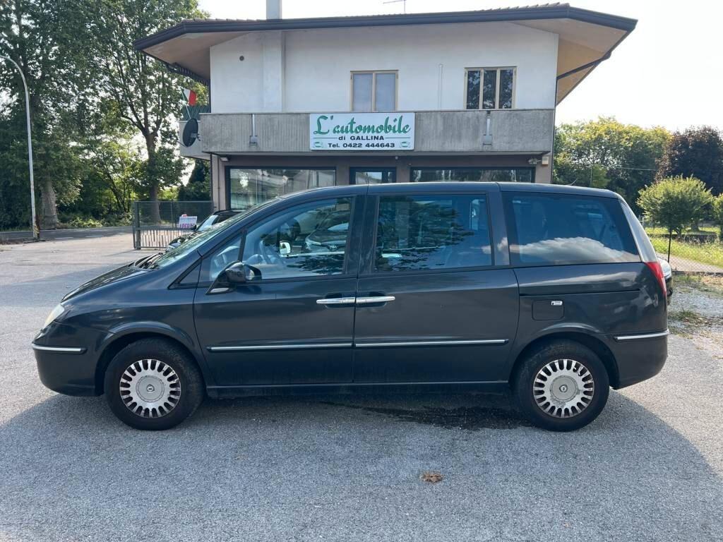 Lancia Phedra 2.2 JTD Executive FAP