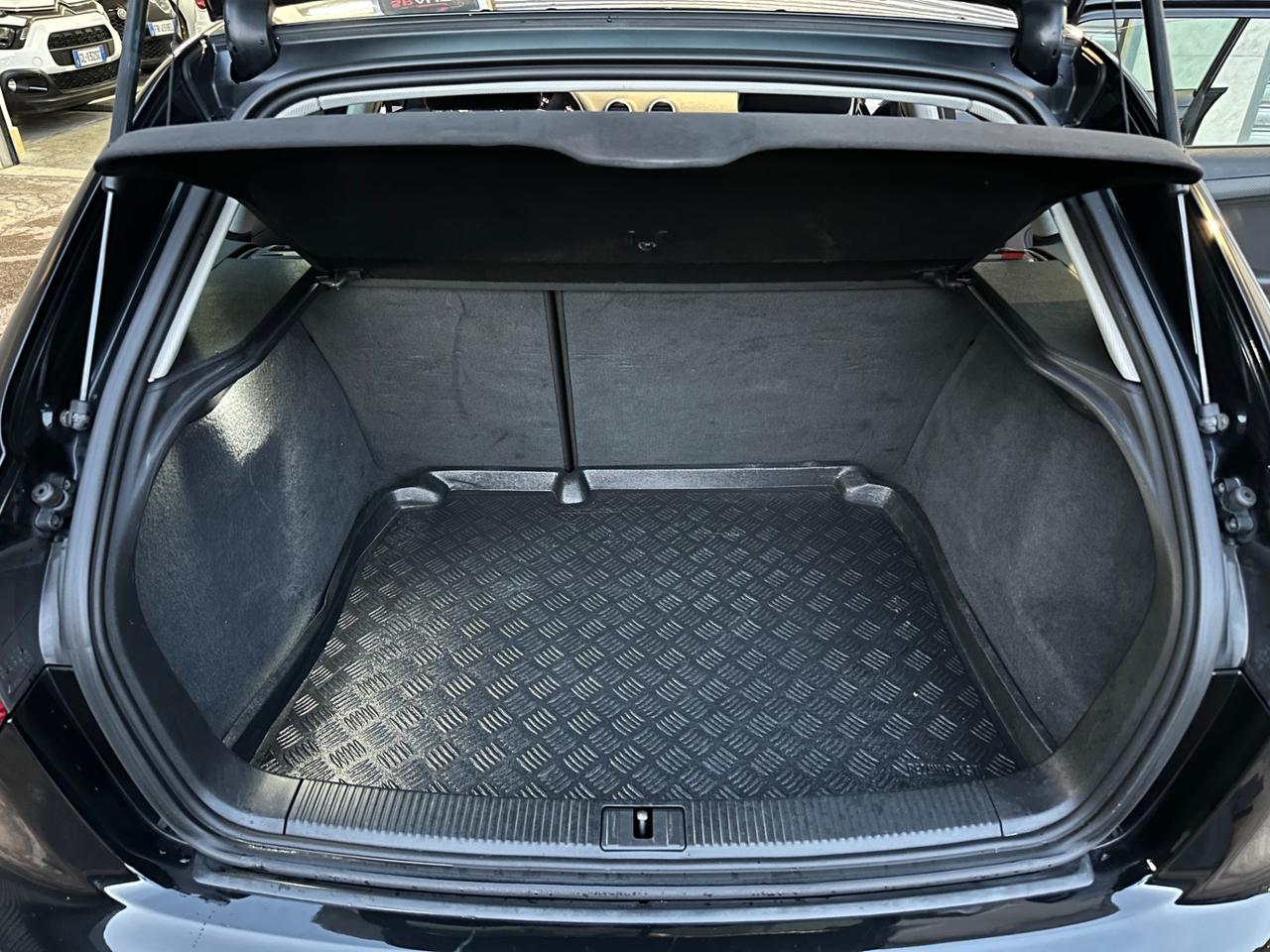 Audi A3 SPB 1.6 TDI 105cv CR Attraction