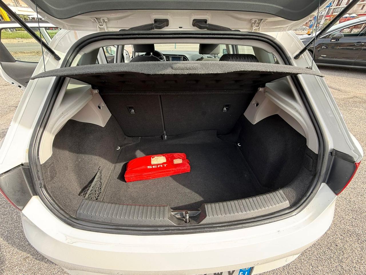 SEAT LEON STYLE 5PORTE 1.6TDI 105CV S&S