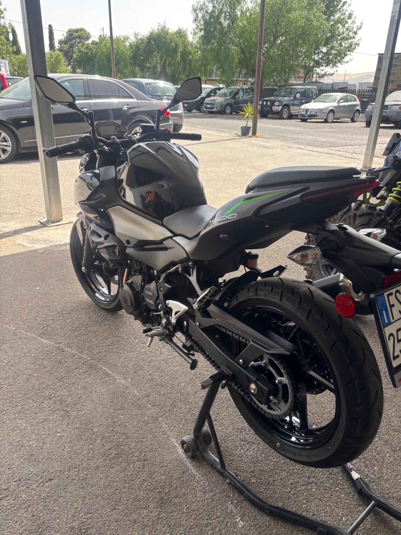 Kawasaki Z 500