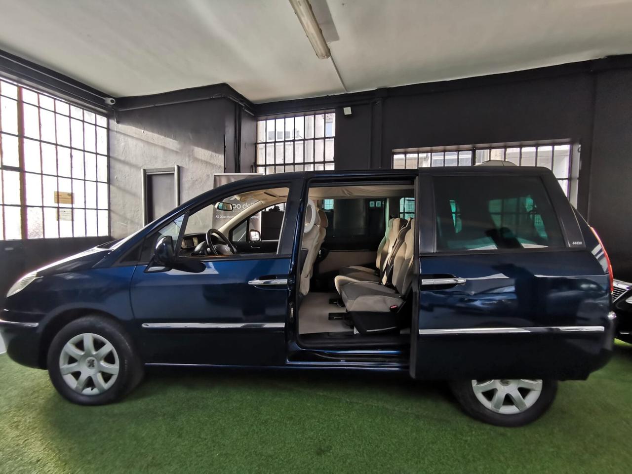 Peugeot 807 2.0 HDi 7 POSTI EURO 5 GARANZIA 12 MESI