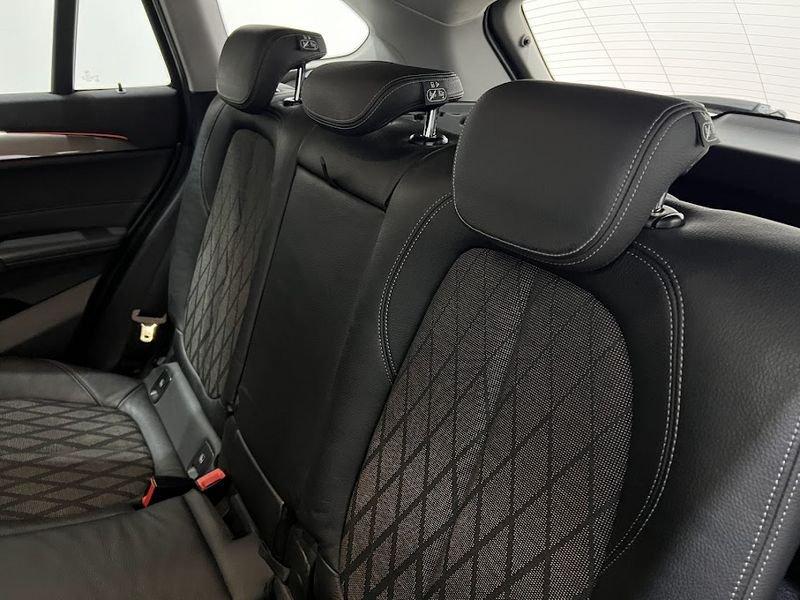 BMW X1 X1 xDrive18d X LINE