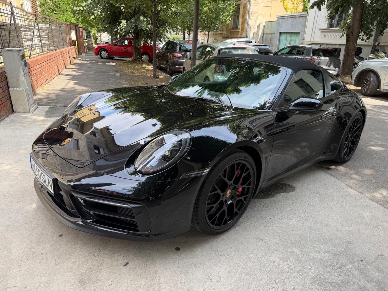 Porsche 911 992 Targa 4 GTS Total Black P. Approved