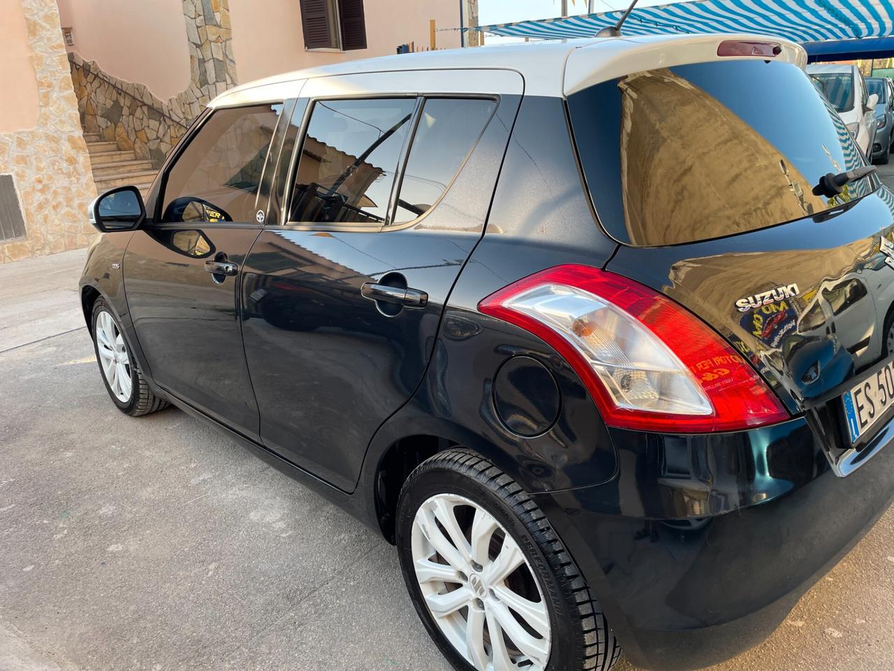 Suzuki Swift 1.3 DDiS 5 porte B-Cool Bi-Color