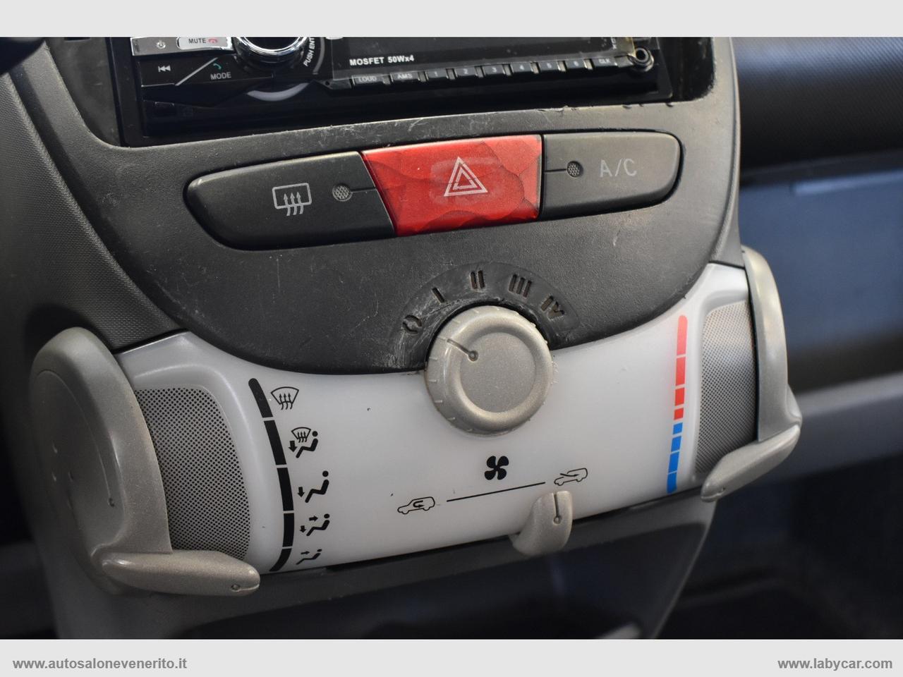 PEUGEOT 107 1.0 68 CV 5p. Plaisir