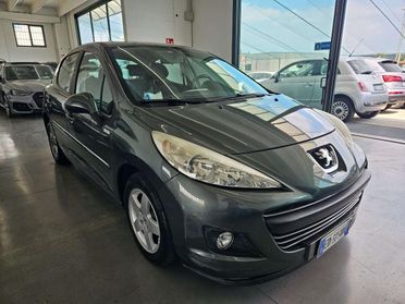 Peugeot 207 207 5p 1.4 hdi XS c/esp