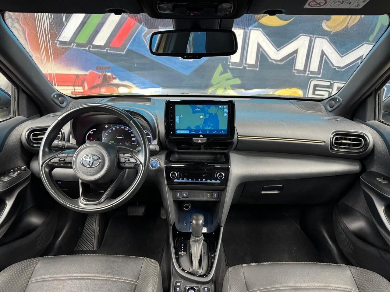 Toyota Yaris Cross 1.5 Hybrid 5p. E-CVT AWD-i Premiere (087)