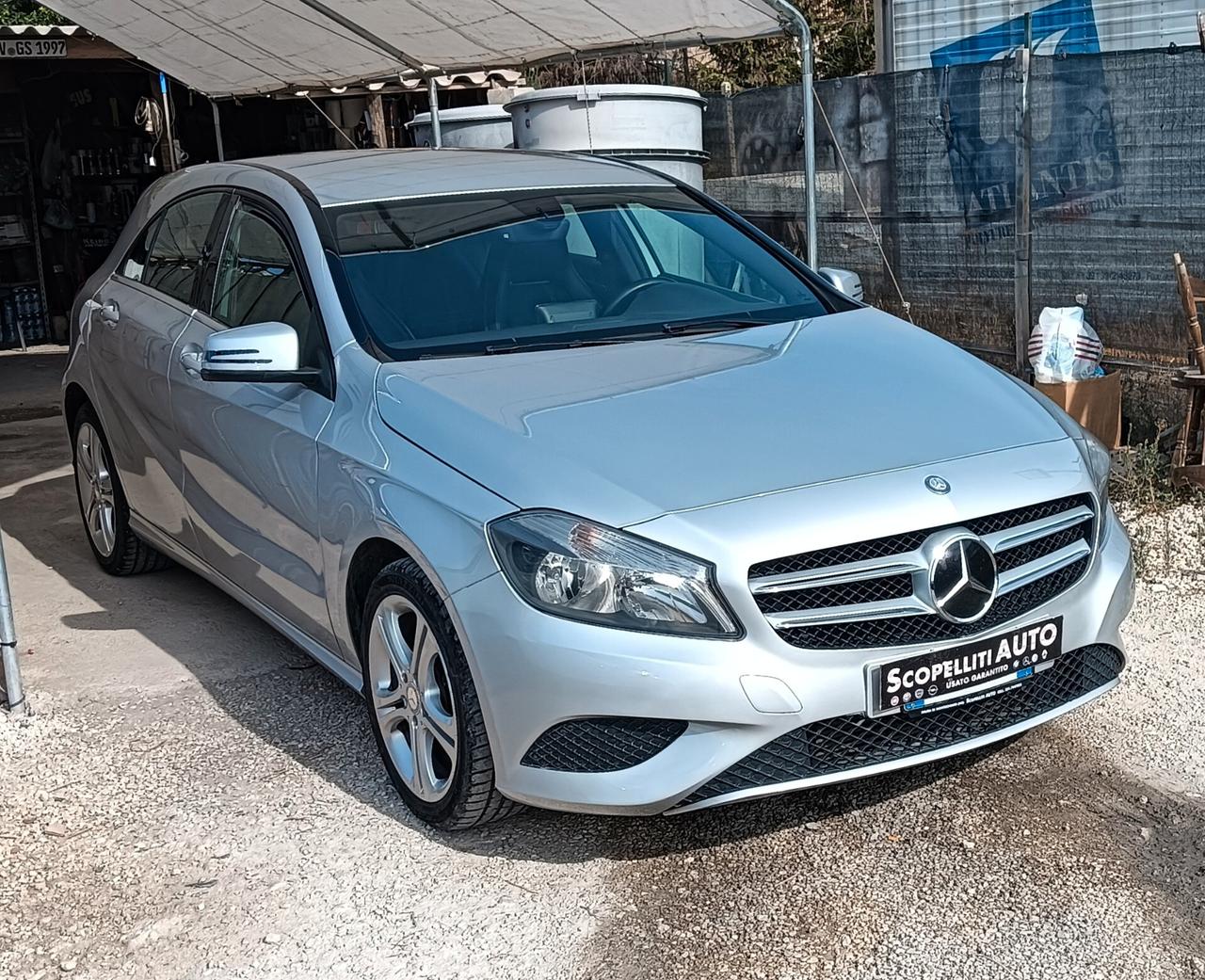 A180 Diesel CDI 109cv Sport !Full Optional! (Camera)(Navi)(comandi)(Start&Stop)(Climatronic)