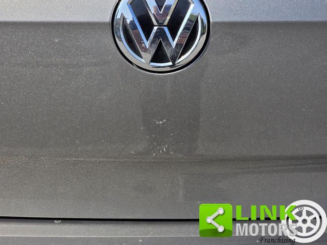 VOLKSWAGEN Golf TGI 110CV Highline DSG