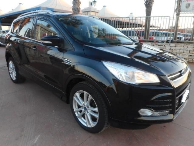 Ford Kuga 2.0 TDCI 150 CV S&S 4WD Powershift Titanium