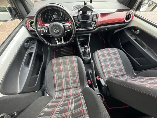 VOLKSWAGEN up! gti