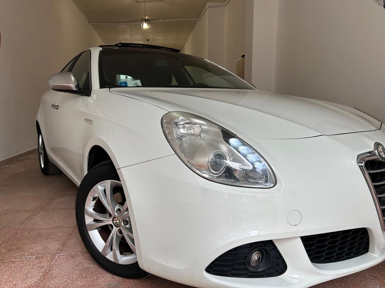 Alfa Romeo Giulietta 1.6 JTDm-2 105 CV Tetto Apribile UNICO PROPRIETARIO