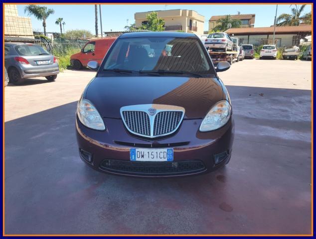 LANCIA - Ypsilon - 1.3 MJT Argento