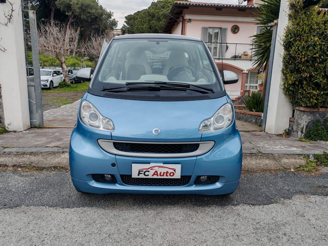 Smart ForTwo 1000 52 kW coupé passion 2011