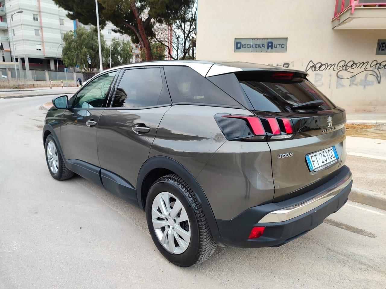 Peugeot 3008 1.5 BlueHDi 130 CV 2018
