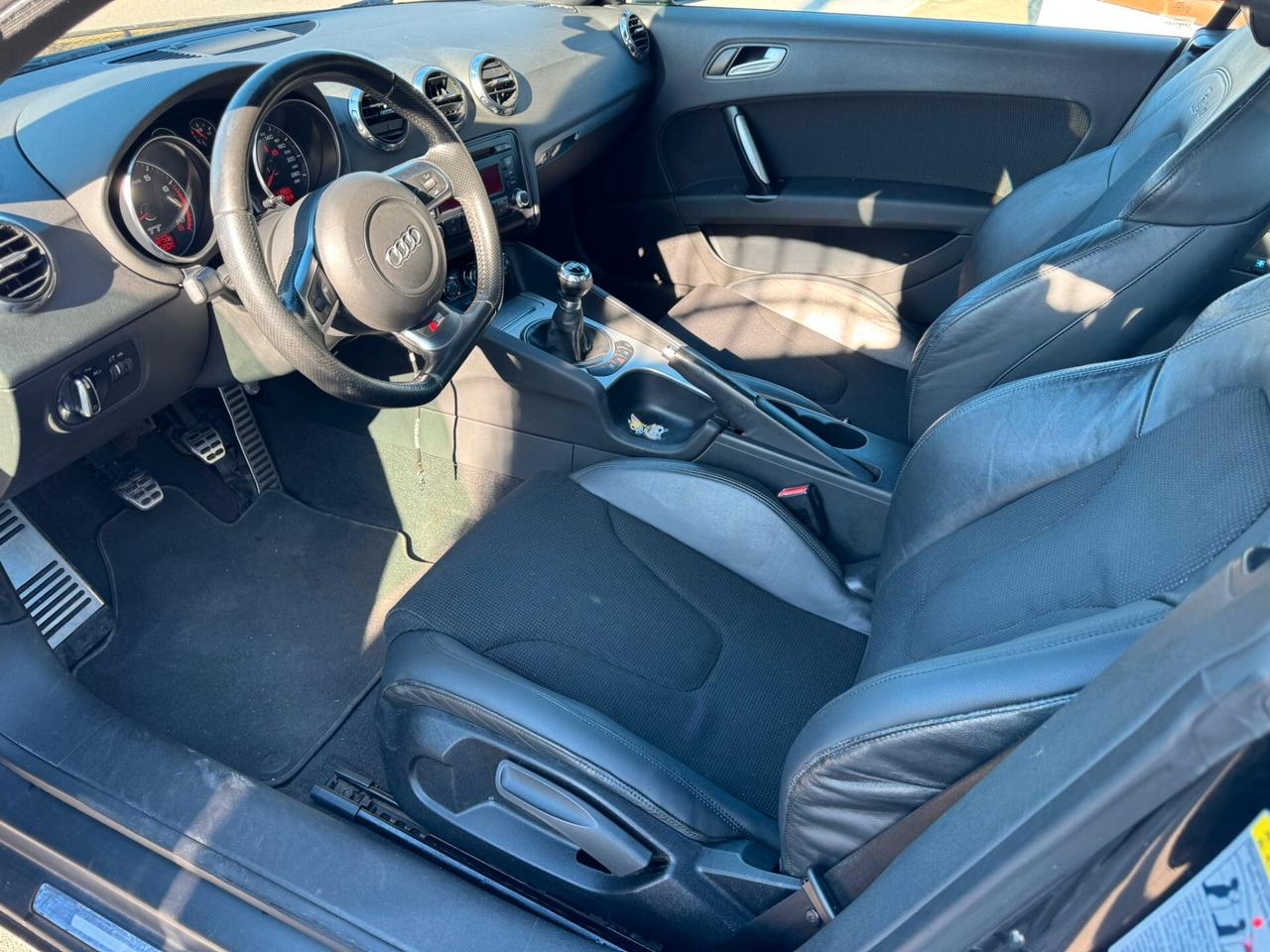 Audi TT Coupé 1.8 TFSI S-LINE