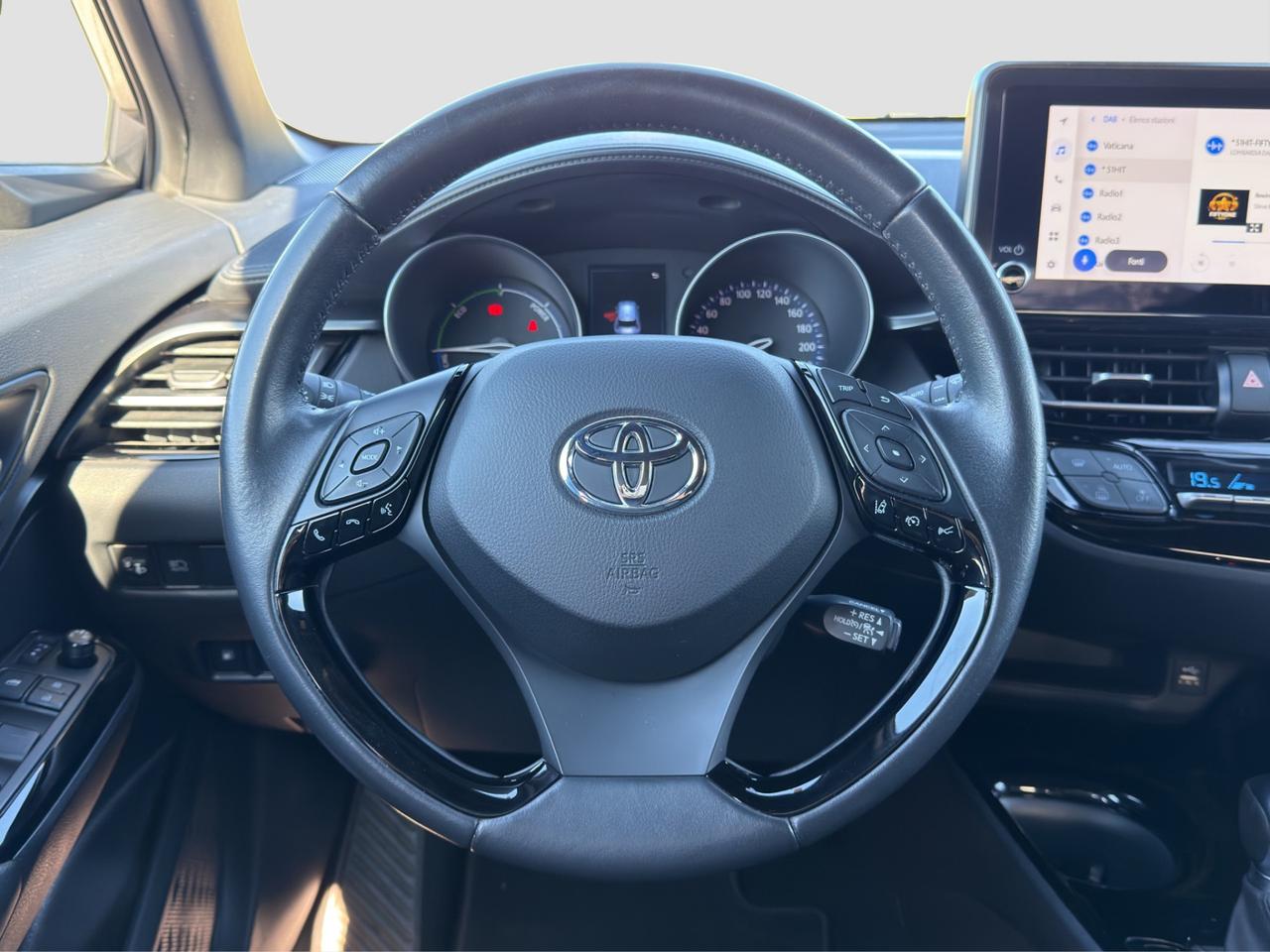 TOYOTA C-HR 2.0 Hybrid E-CVT Morebusiness