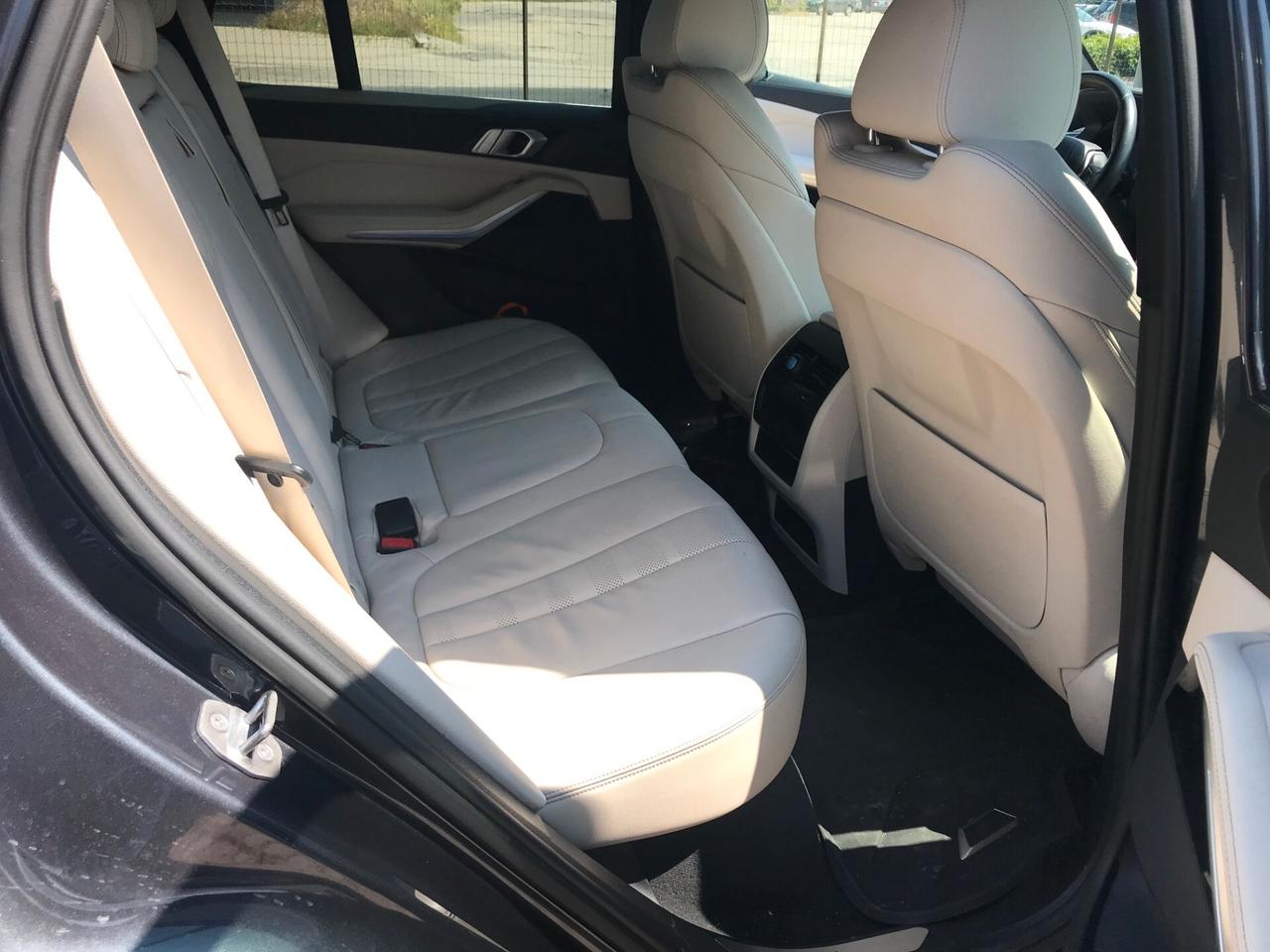 Bmw X5 xdrive30d xLine auto tagliandi BMW "21" full