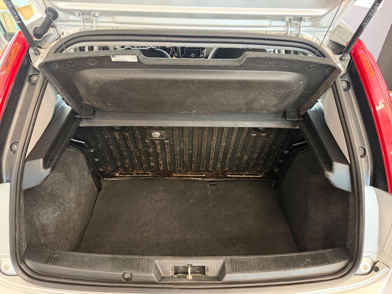 Fiat Punto 1.2 8V 5 porte Street