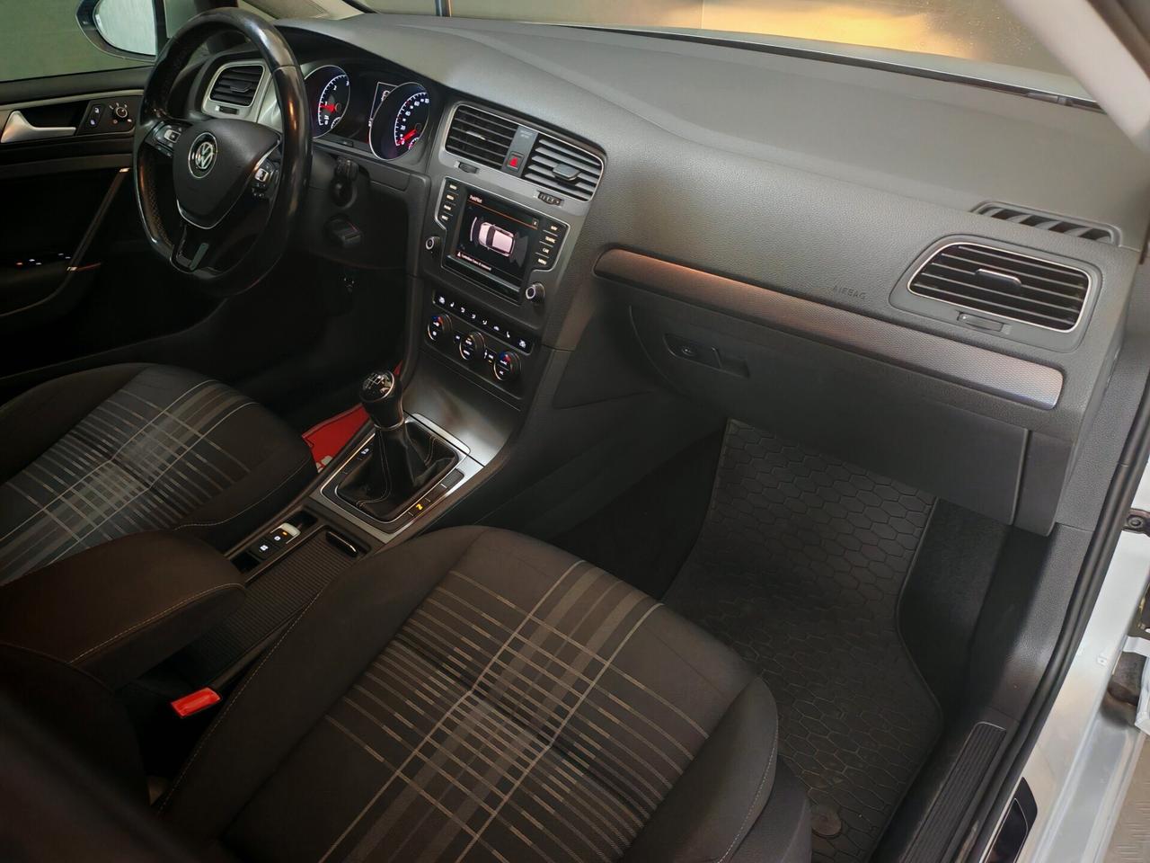 Volkswagen Golf 1.6 TDI 110 CV 5p. Comfortline BlueMotion Technology