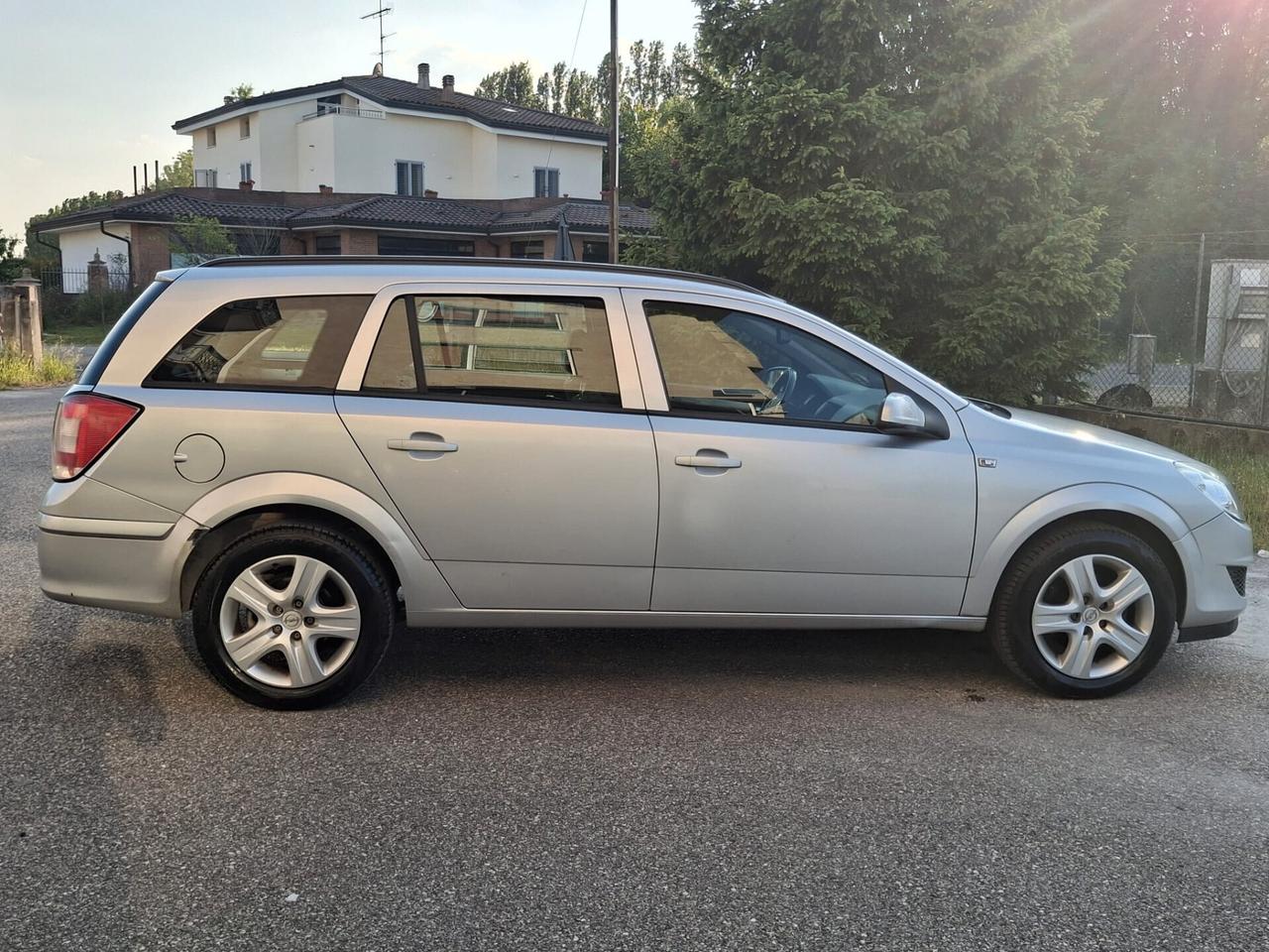 Opel Astra 1.7 CDTI 110CV ecoFLEX Station Wagon Enjoy