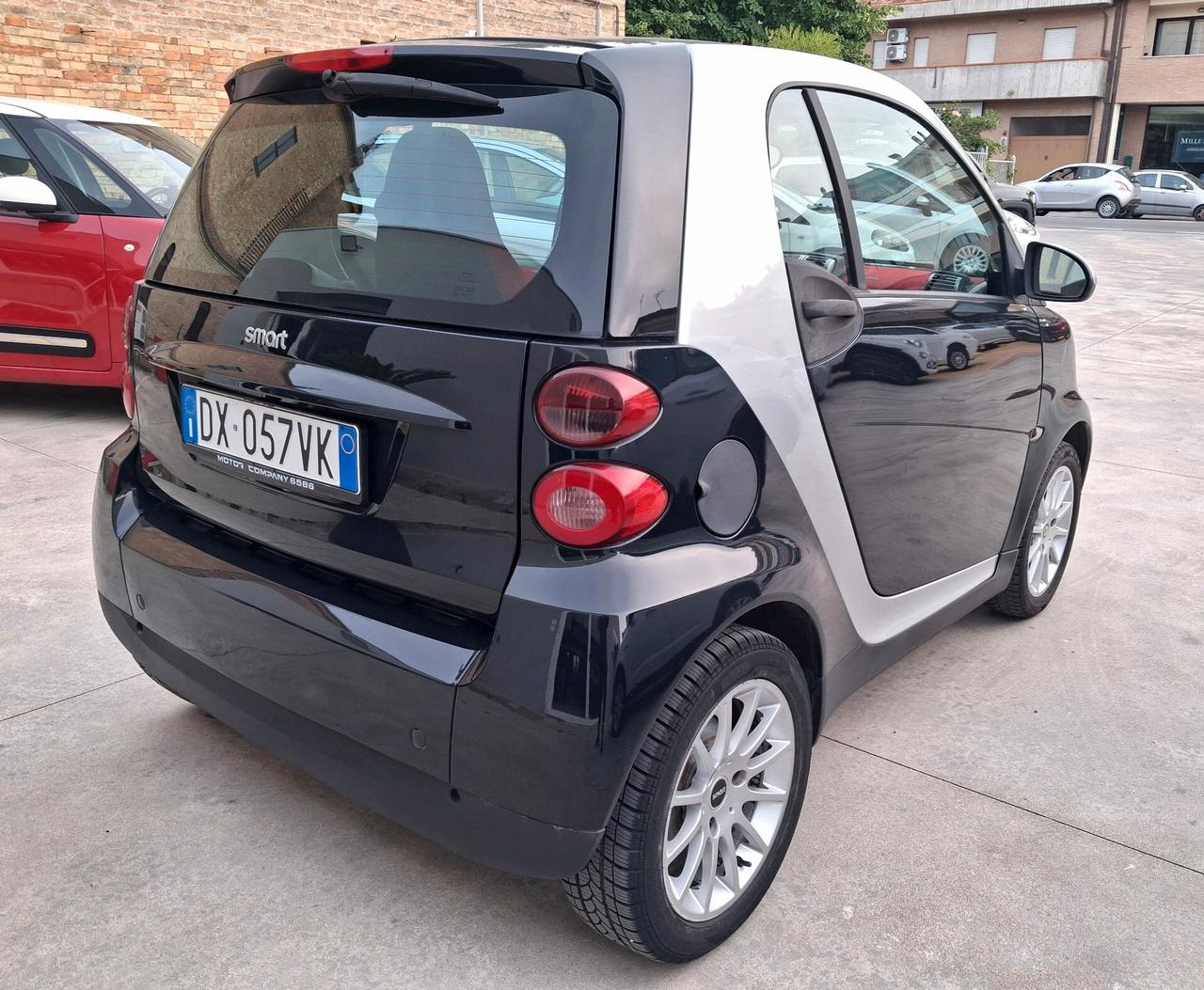 Smart ForTwo 1000 62 kW coupé passion