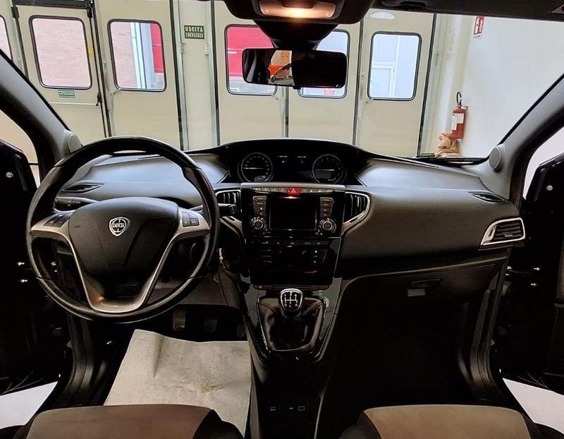 Lancia Ypsilon Ypsilon 1.2 69 CV 5 porte GPL Ecochic Gold