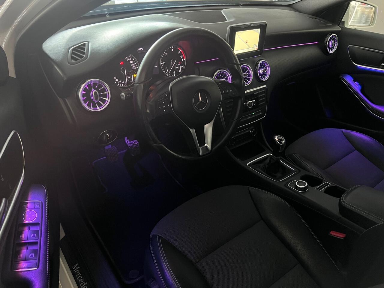 Mercedes-benz A 180 cdi 109cv SPORT NAVI/XENON/PELLE/16; PERFETTA!!