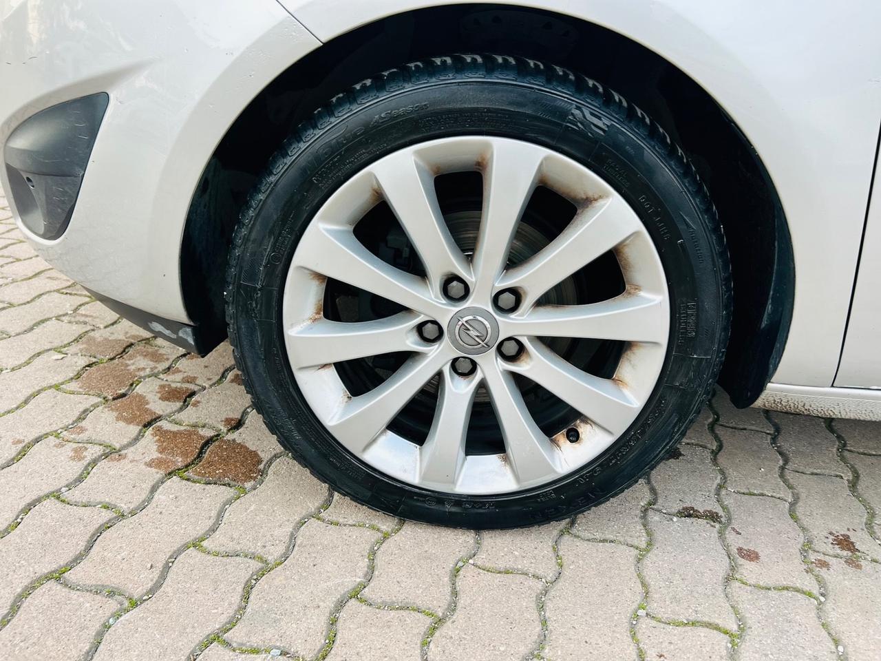 Opel Meriva 1.4 Turbo 120CV Cosmo GPL