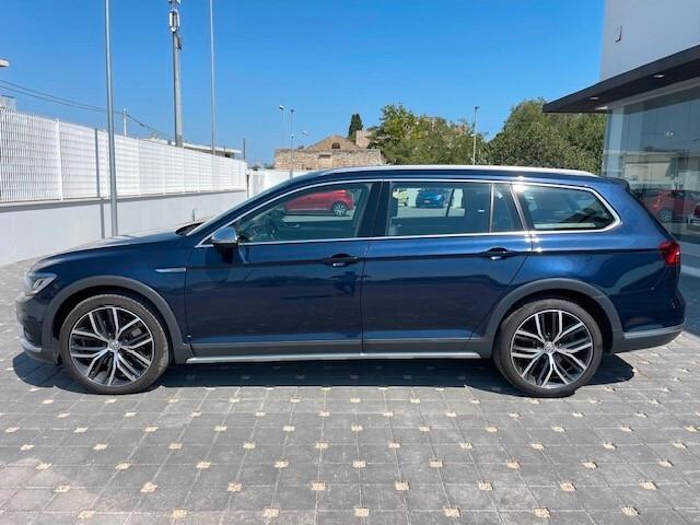 Volkswagen Passat Alltrack 2.0 BiTDI 4MOTION DSG BlueMotion 2016