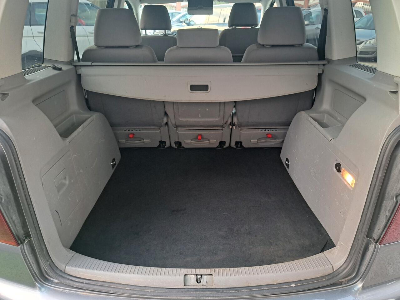 Volkswagen Touran 2.0,140CV , GANCIO TRAINO