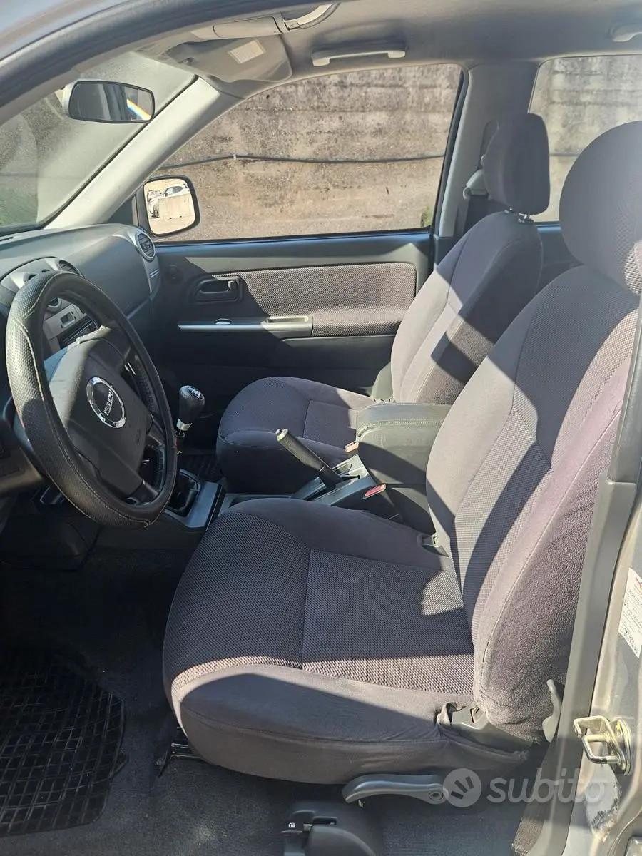 ISUZU D-MAX 4WD