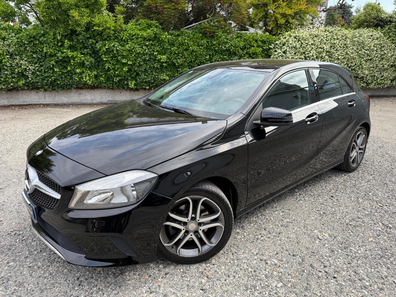 Mercedes-benz A 200 d Automatic Premium