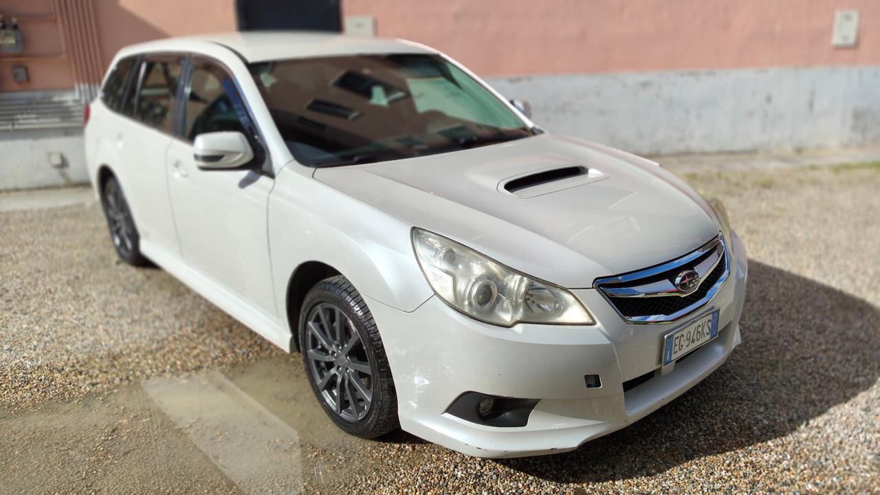 Subaru Legacy 2.0D SW Trend