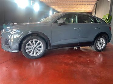 Audi Q3 Sportback 35 2.0 tdi Business Plus s-tronic
